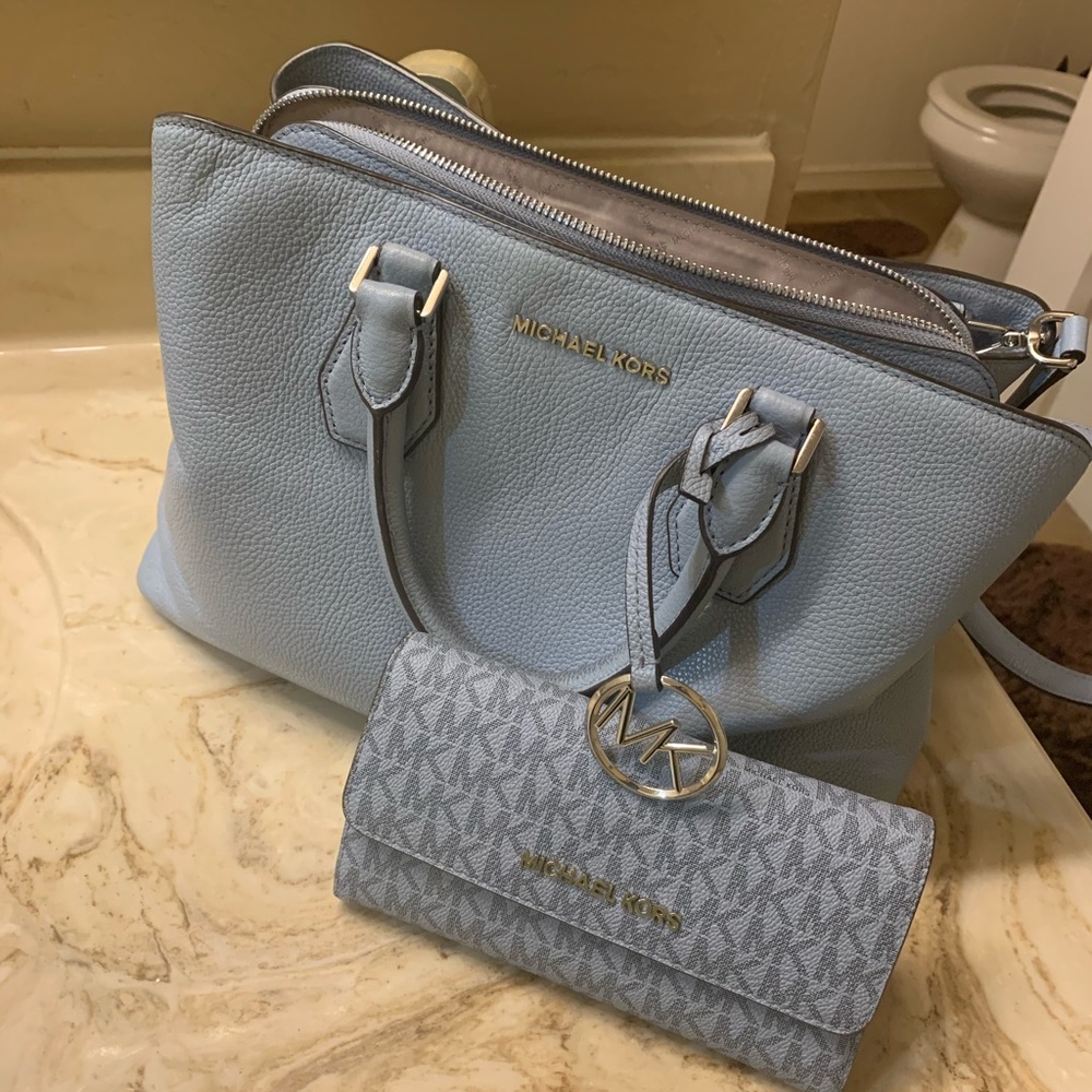 Michael Kors purse and wallet